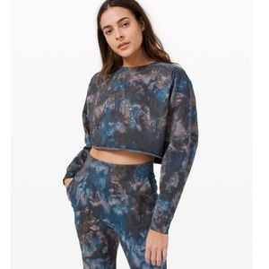 Lululemon cropped hoodie